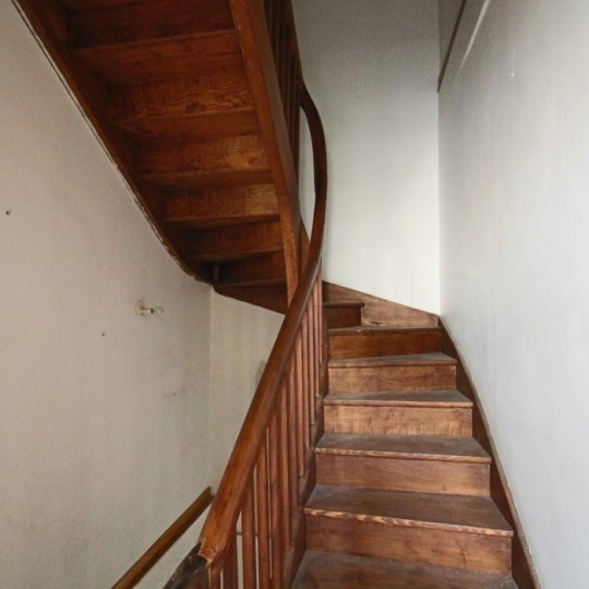  FACTORIMMO : Maison / Villa | PUY-L'EVEQUE (46700) | 187 m2 | 75 600 € 