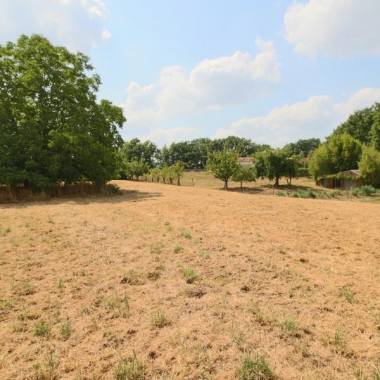  FACTORIMMO : Ground | PUY-L'EVEQUE (46700) | 0 m2 | 39 240 € 