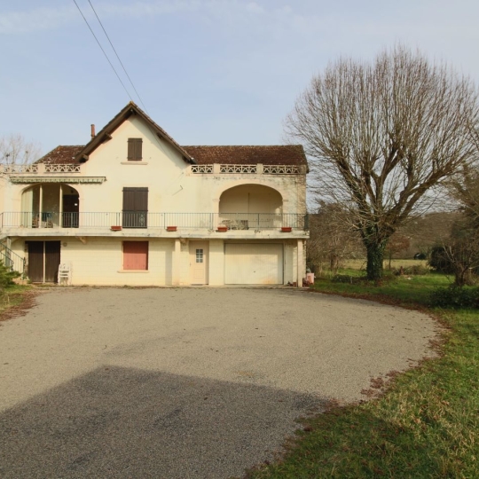  FACTORIMMO : House | PUY-L'EVEQUE (46700) | 160 m2 | 189 000 € 