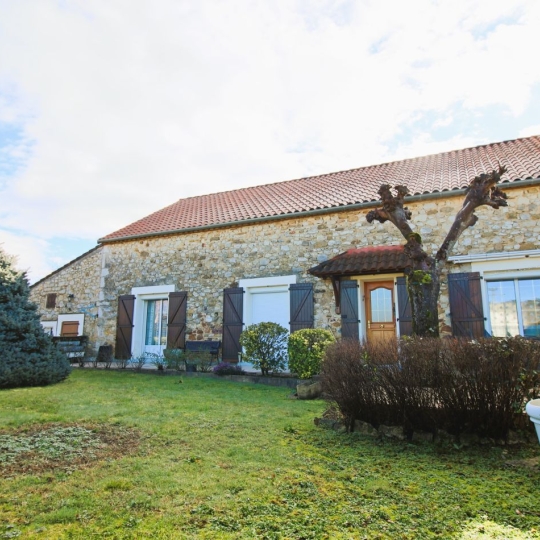  FACTORIMMO : Maison / Villa | PRAYSSAC (46220) | 135 m2 | 245 000 &euro; 