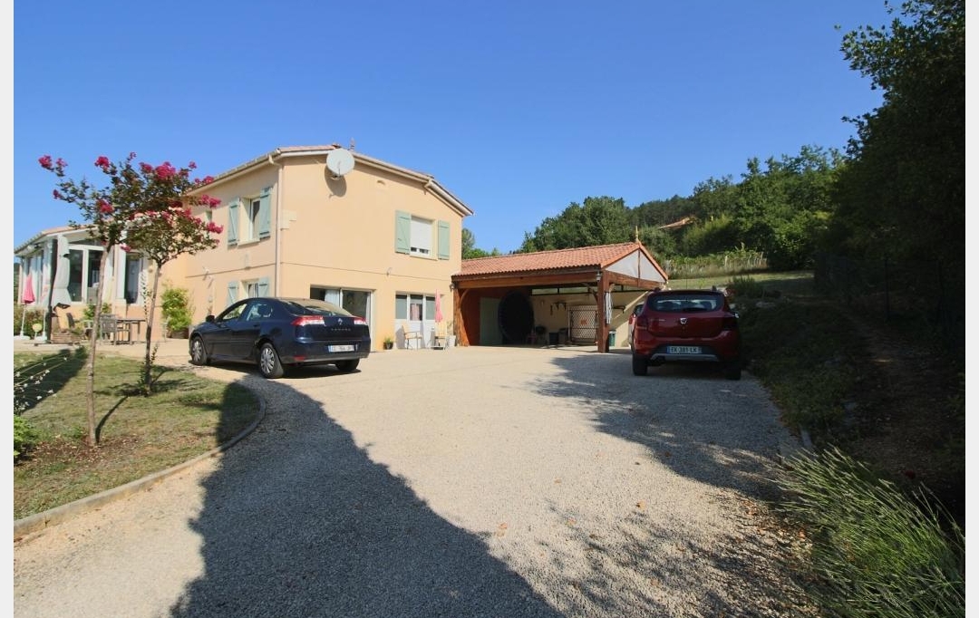 FACTORIMMO : Maison / Villa | PRAYSSAC (46220) | 169 m2 | 349 000 € 