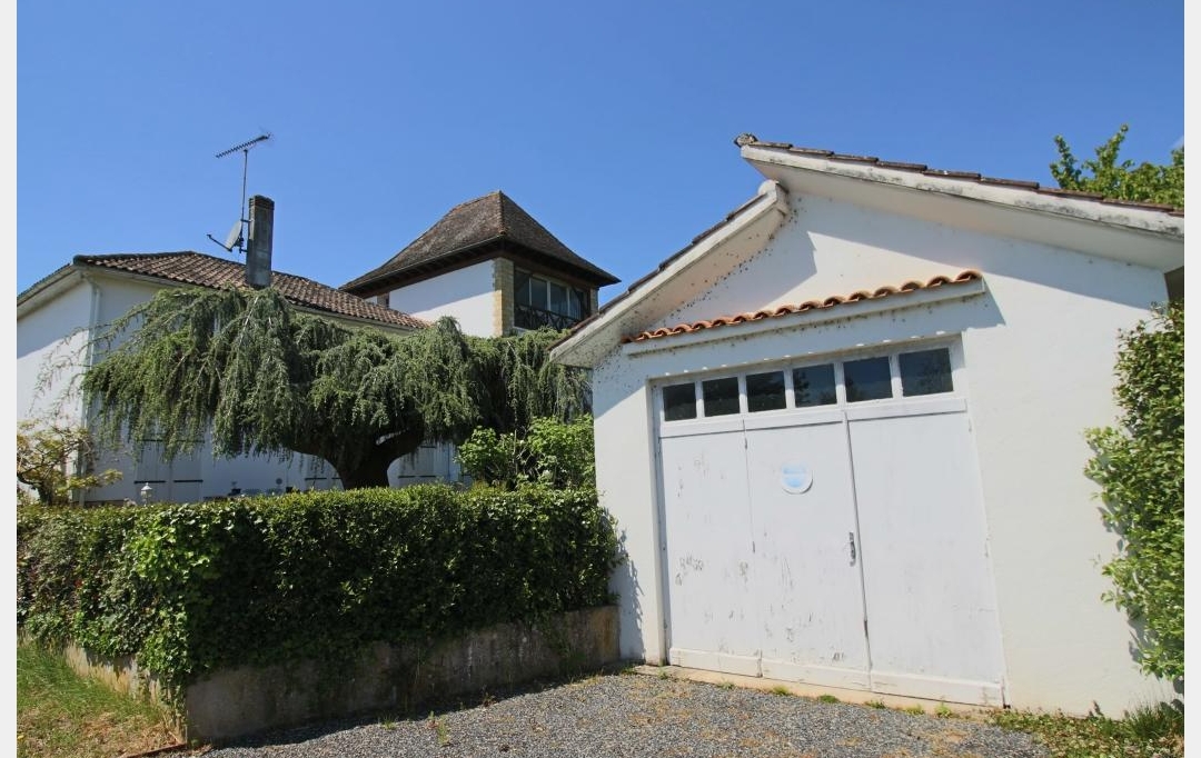 FACTORIMMO : House | PRAYSSAC (46220) | 212 m2 | 239 000 € 