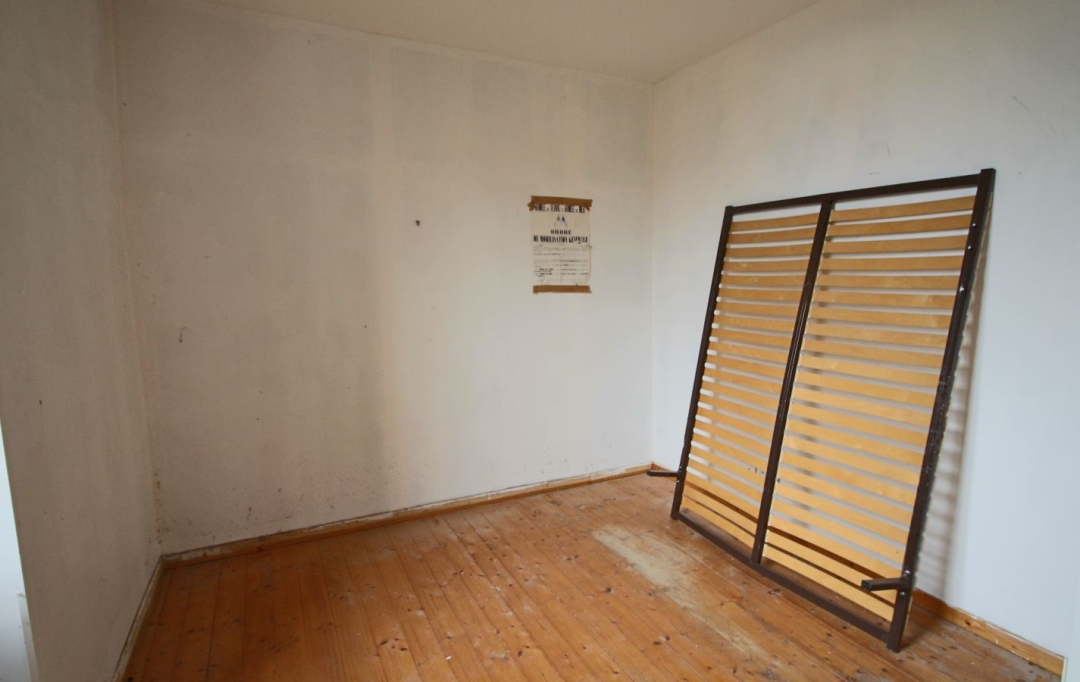 FACTORIMMO : House | PUY-L'EVEQUE (46700) | 187 m2 | 59 950 € 