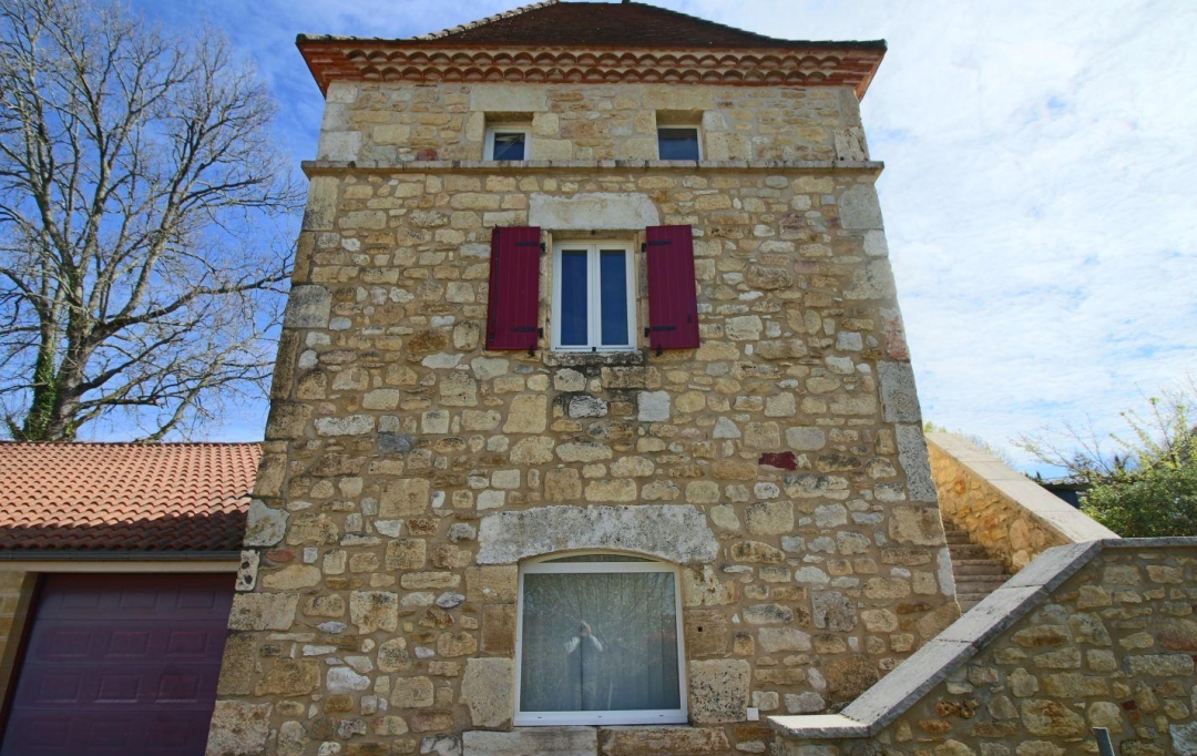 FACTORIMMO : House | PUY-L'EVEQUE (46700) | 185 m2 | 396 500 € 