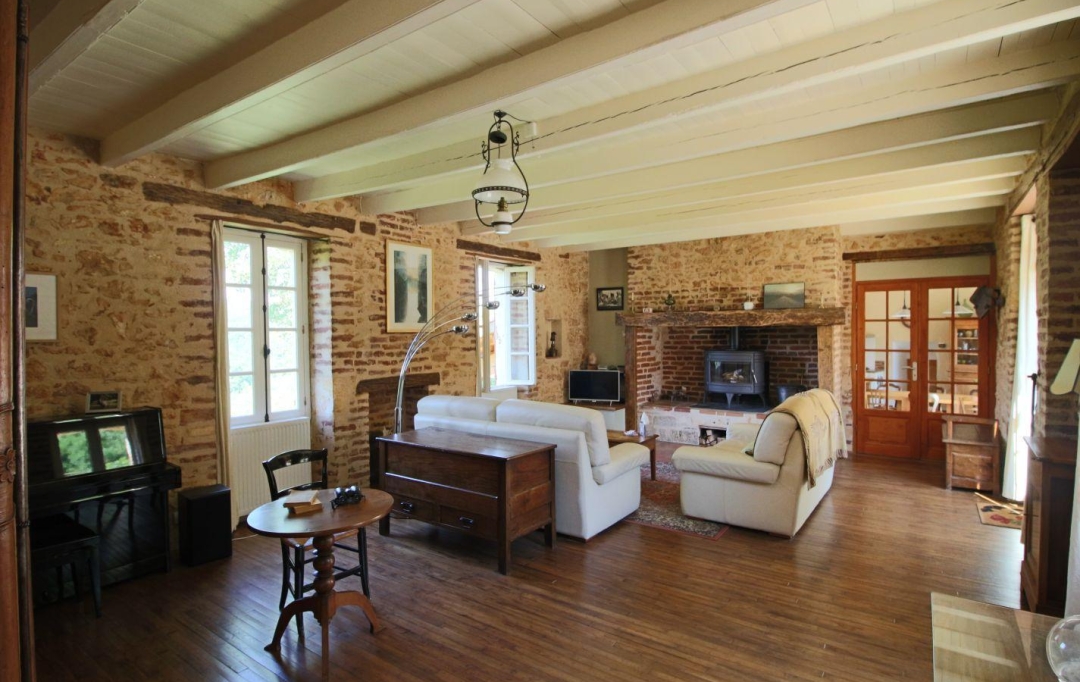 FACTORIMMO : Maison / Villa | PUY-L'EVEQUE (46700) | 240 m2 | 569 000 € 