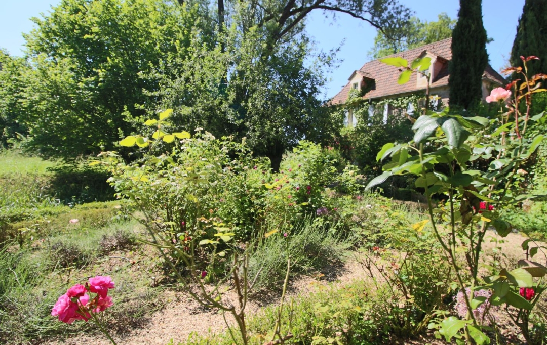 FACTORIMMO : Domaines / Propriétés | PRAYSSAC (46220) | 200 m2 | 440 000 € 