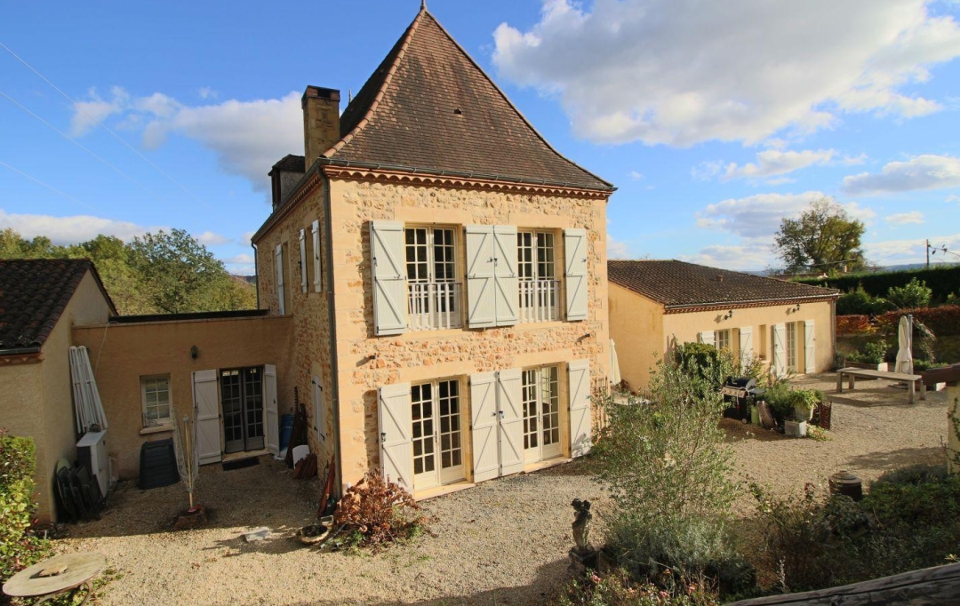 FACTORIMMO : Maison / Villa | PRAYSSAC (46220) | 353 m2 | 793 000 € 