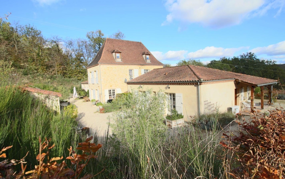 FACTORIMMO : Maison / Villa | PRAYSSAC (46220) | 353 m2 | 793 000 € 