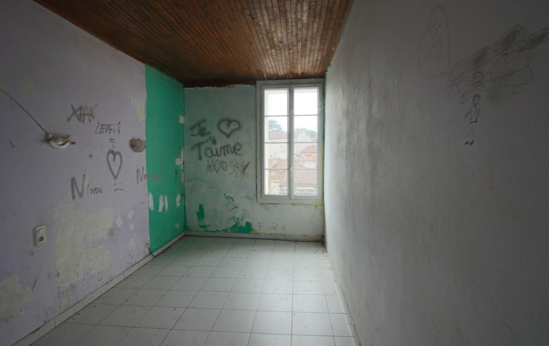 FACTORIMMO : House | PUY-L'EVEQUE (46700) | 80 m2 | 22 000 € 