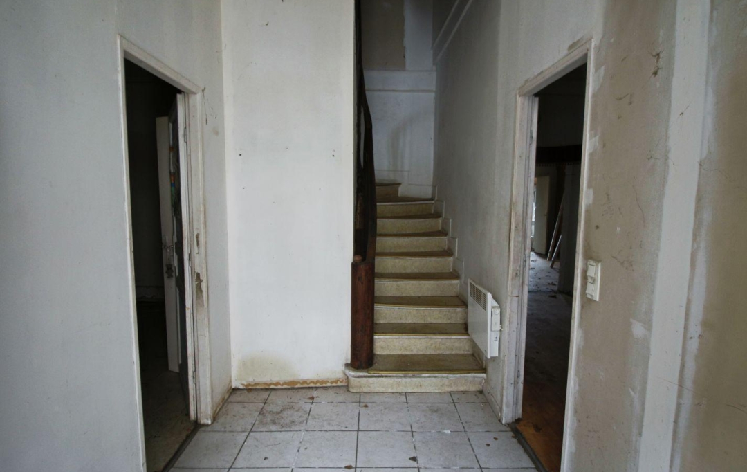 FACTORIMMO : House | PUY-L'EVEQUE (46700) | 180 m2 | 59 950 € 