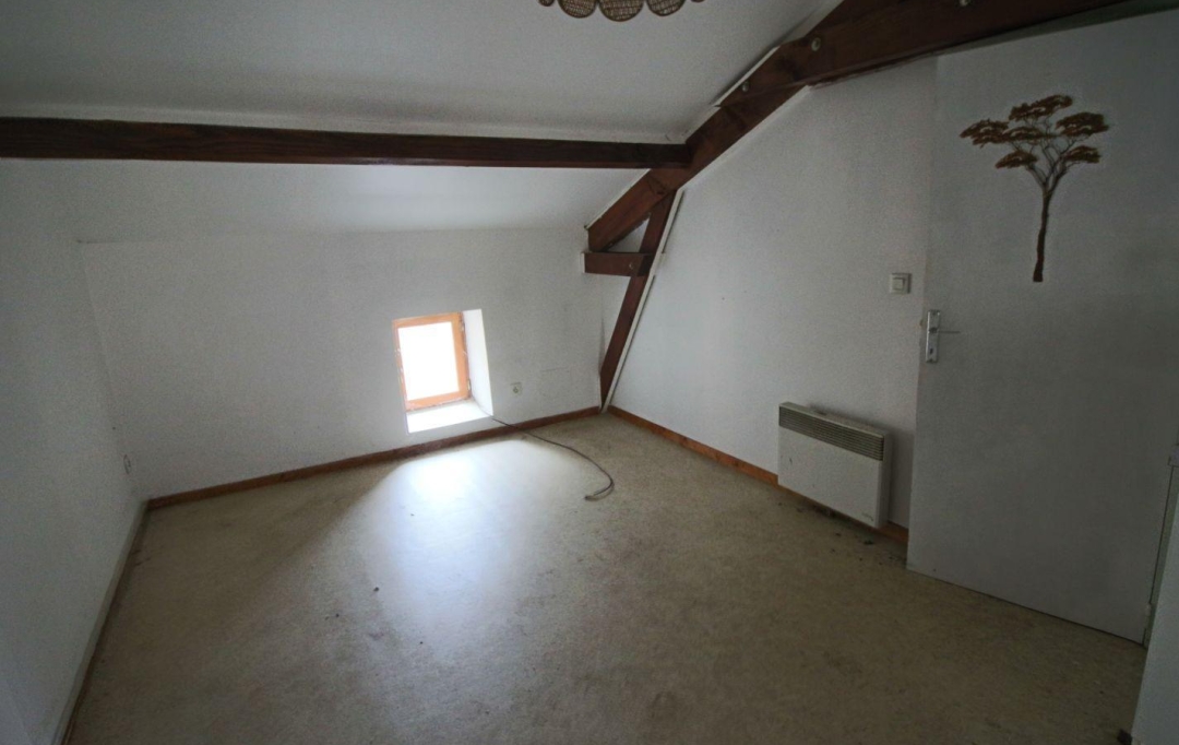 FACTORIMMO : Maison / Villa | PUY-L'EVEQUE (46700) | 180 m2 | 75 600 € 