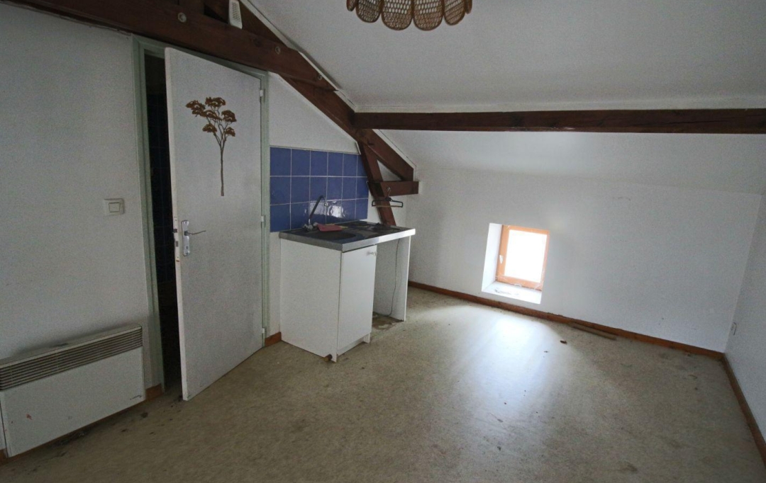 FACTORIMMO : House | PUY-L'EVEQUE (46700) | 180 m2 | 59 950 € 