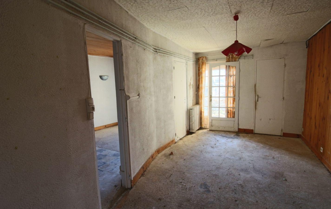 FACTORIMMO : House | PUY-L'EVEQUE (46700) | 180 m2 | 59 950 € 