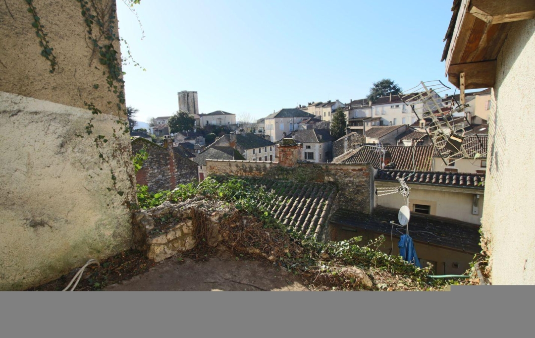 FACTORIMMO : House | PUY-L'EVEQUE (46700) | 180 m2 | 59 950 € 