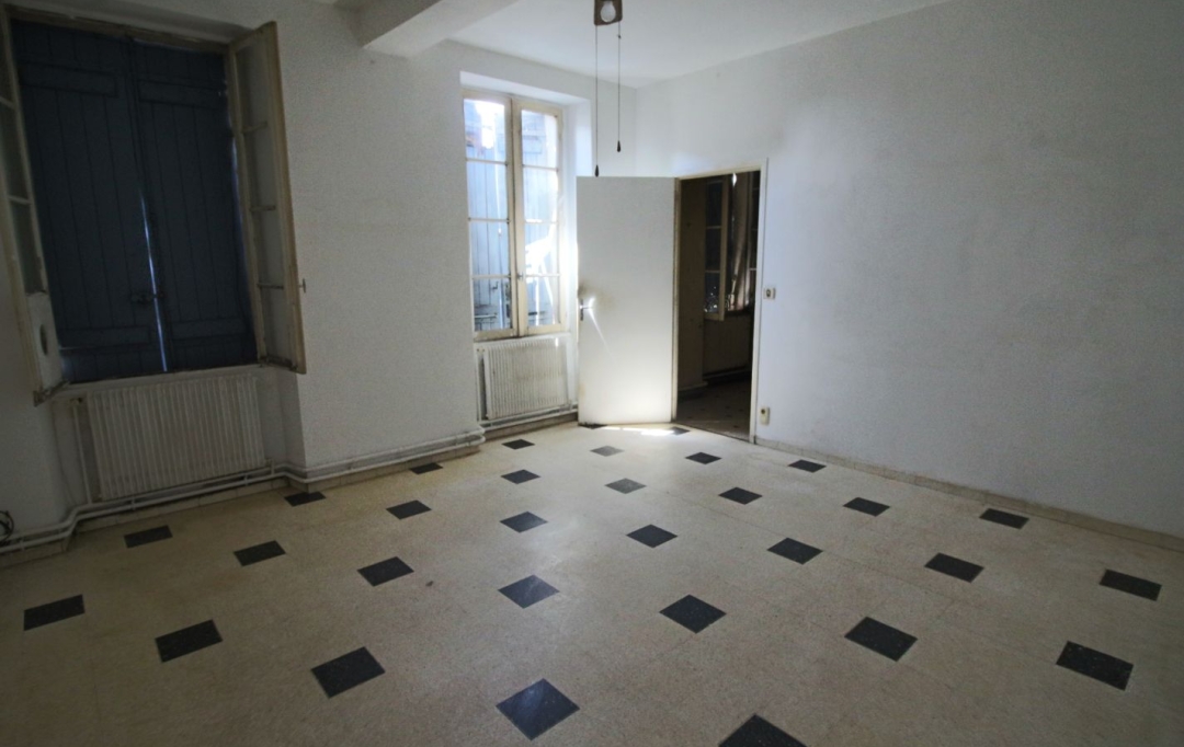 FACTORIMMO : House | PUY-L'EVEQUE (46700) | 300 m2 | 149 800 € 