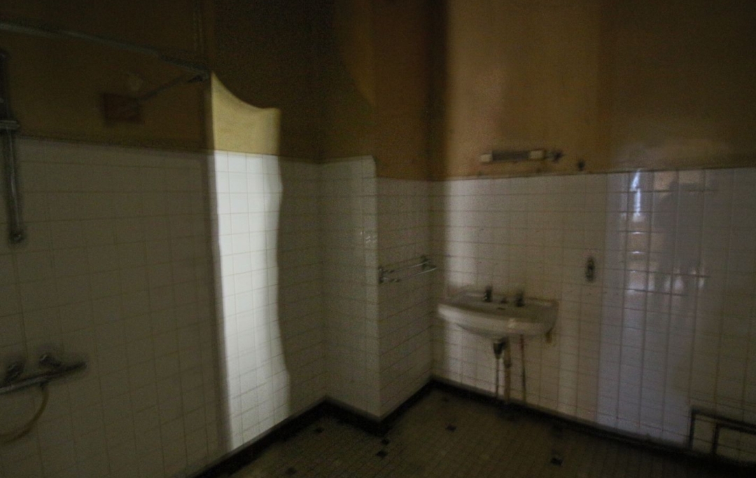 FACTORIMMO : House | PUY-L'EVEQUE (46700) | 300 m2 | 149 800 € 