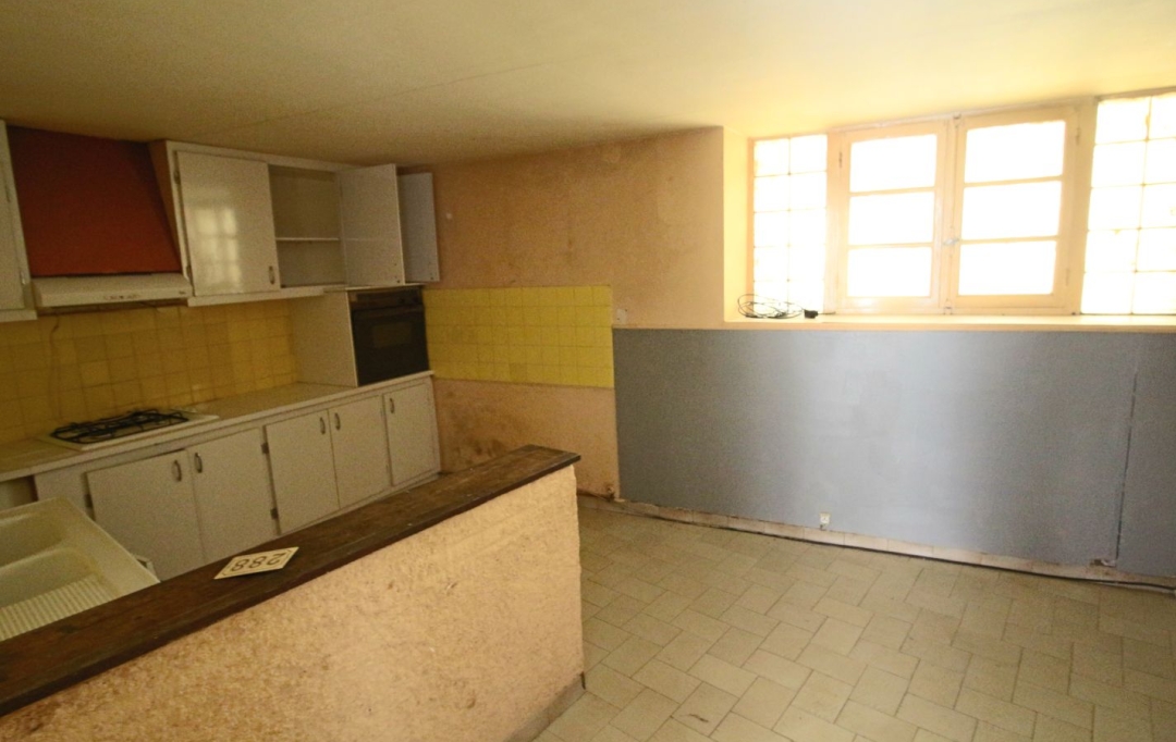 FACTORIMMO : House | PUY-L'EVEQUE (46700) | 260 m2 | 96 300 € 