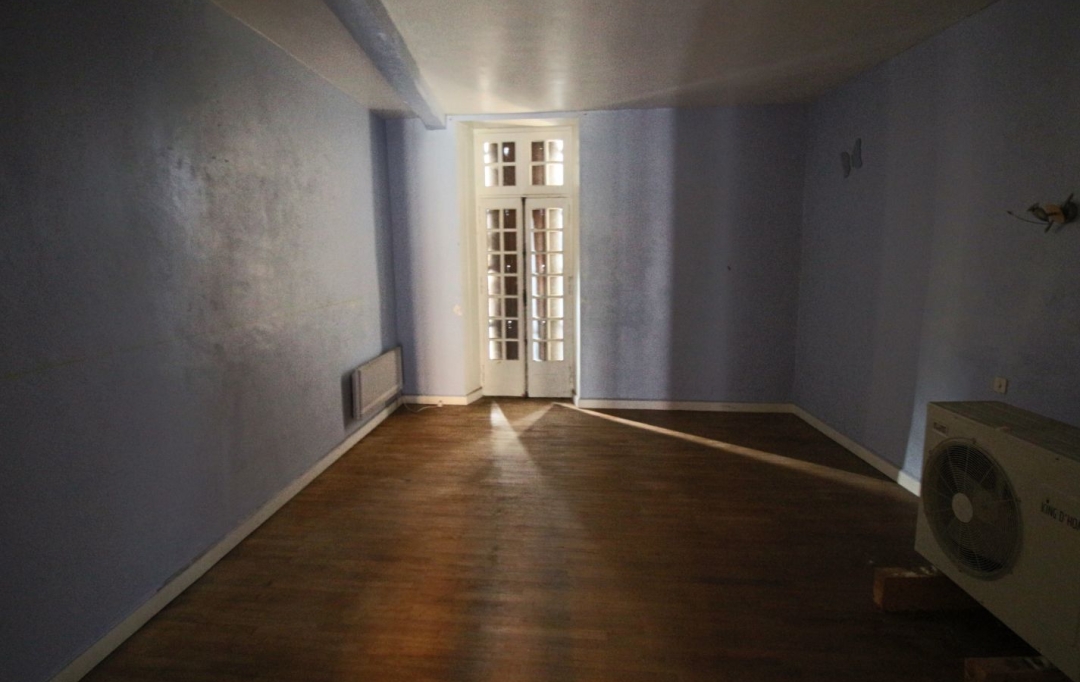 FACTORIMMO : House | PUY-L'EVEQUE (46700) | 260 m2 | 96 300 € 
