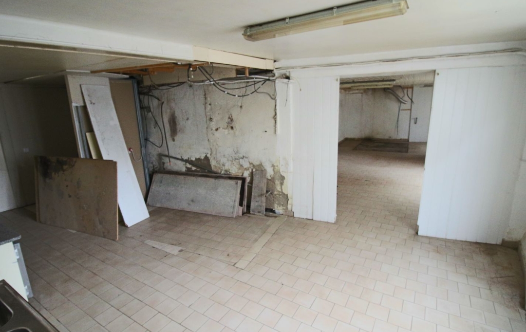 FACTORIMMO : House | PUY-L'EVEQUE (46700) | 260 m2 | 96 300 € 