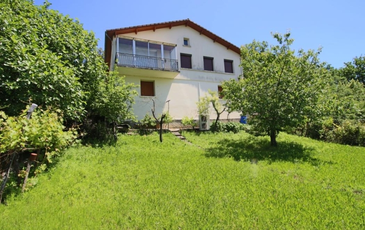 Maison   PUY-L'EVEQUE  110 m2 119 840 € 