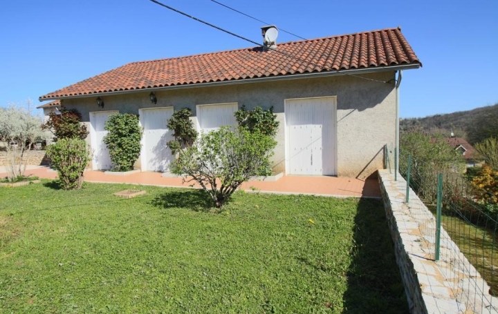 Maison PUY-L'EVEQUE 135 m2 191 000 € Maison PUY-L'EVEQUE 135 m2 191 000 €