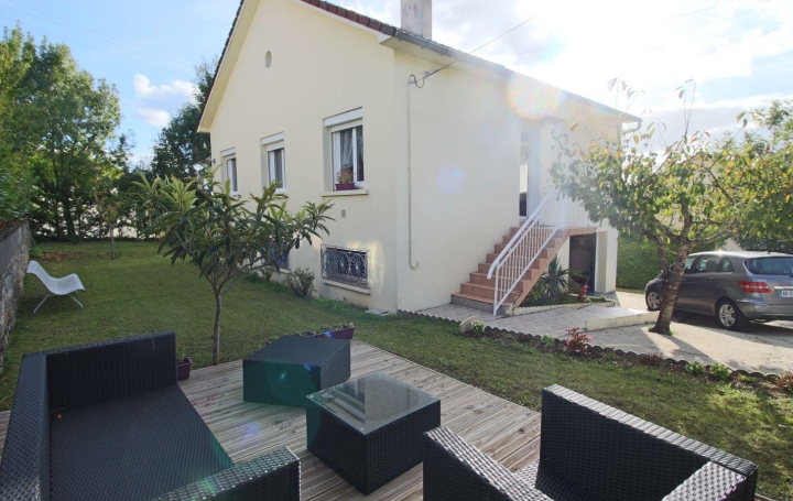 Maison PUY-L'EVEQUE 90 m2 148 000 € Maison PUY-L'EVEQUE 90 m2 148 000 €