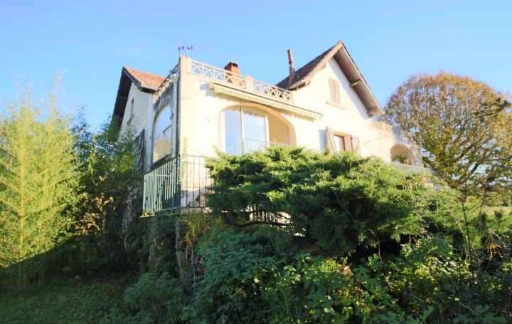 FACTORIMMO Maison / Villa | PUY-L'EVEQUE (46700) | 160 m2 | 189 000 € 