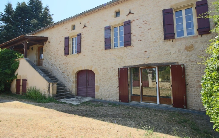 Maison   PUY-L'EVEQUE  225 m2 299 000 € 
